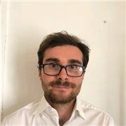 Professeur de Chimie-physique donnant cours à distance en France